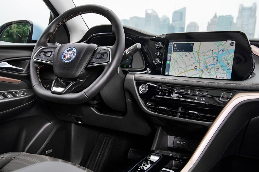 Торпедо Buick Velite 7 2020 года  (фото 10 из 35)